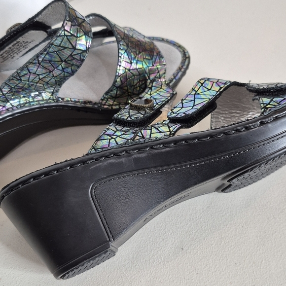 Alegria Loti Tectonic Wedge Sandals - Size 8  (38) - Picture 12 of 16
